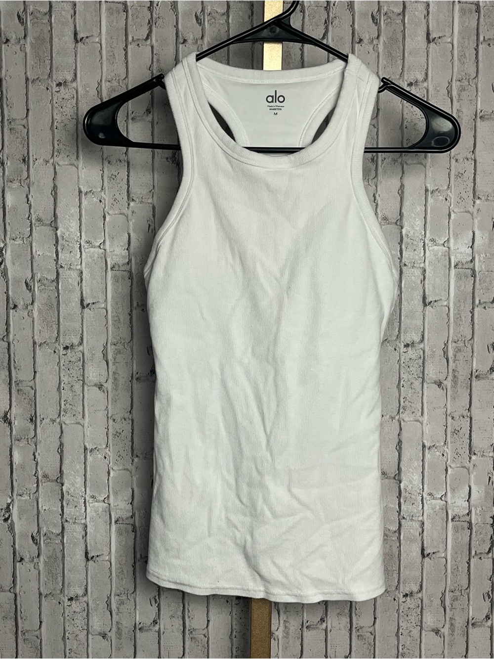 Alo Yoga White Ribbed Aspire Full Length Tank Top Built-in Bra Medium